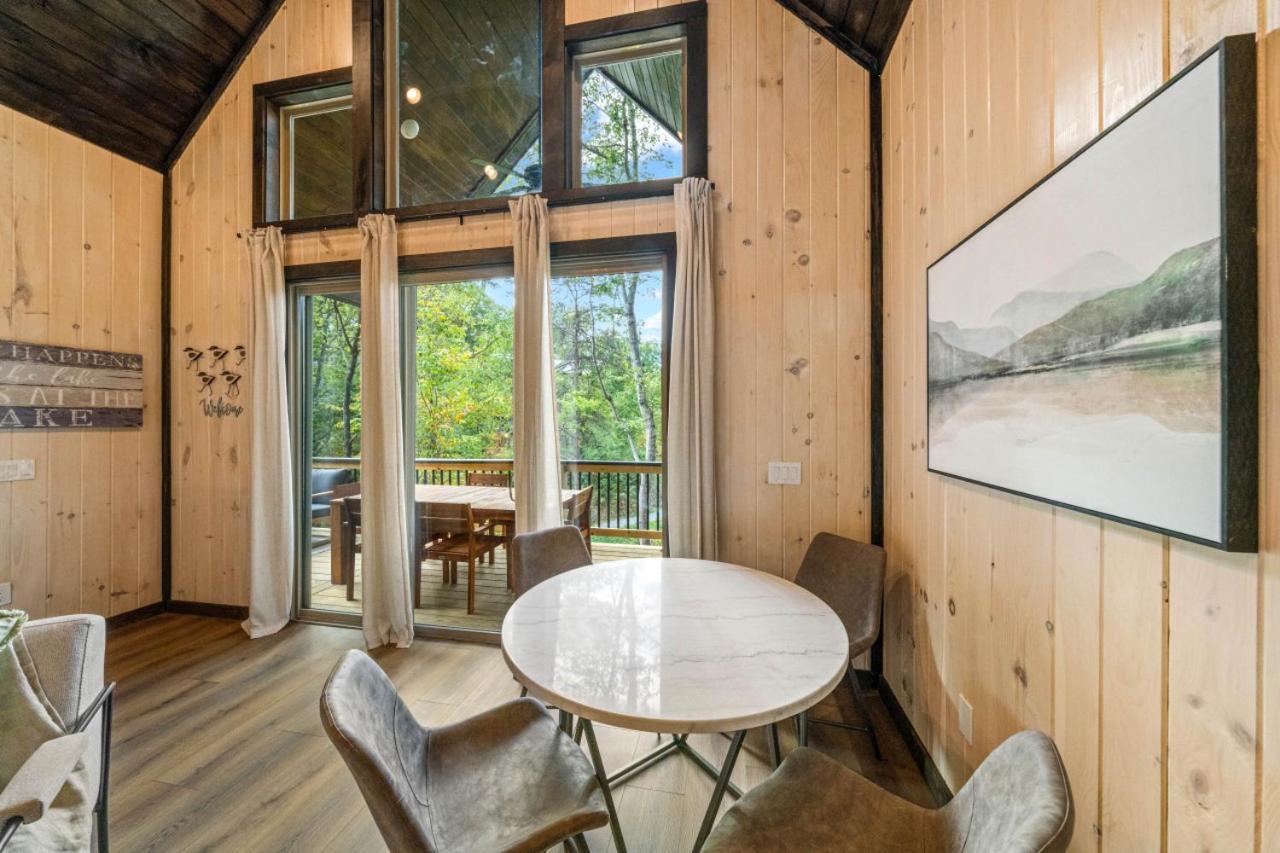 Cozy Cove Retreat W Lake View Hot Tub Firepit Dandridge Exterior foto